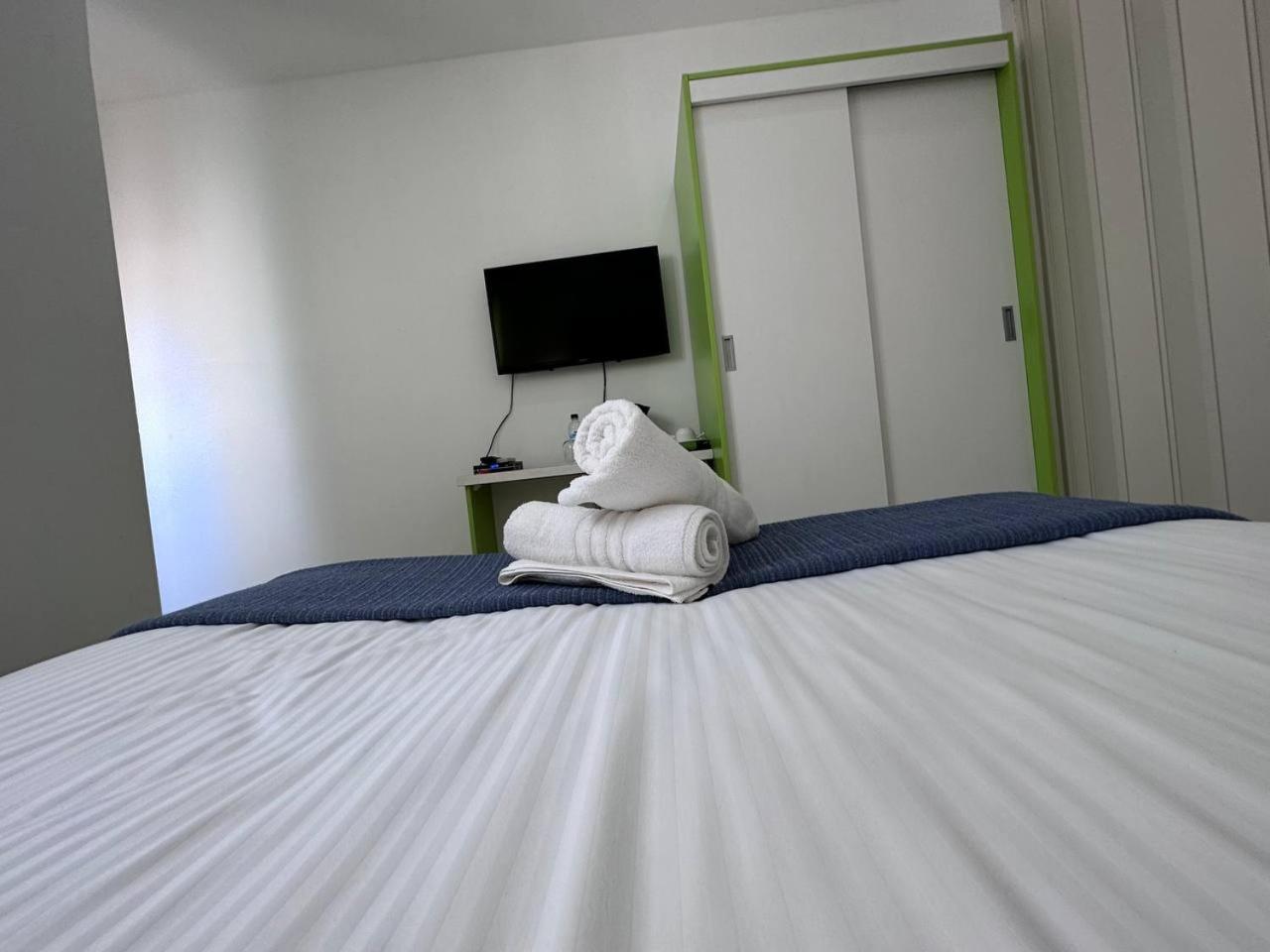 The Beach House Birżebbuġa Esterno foto