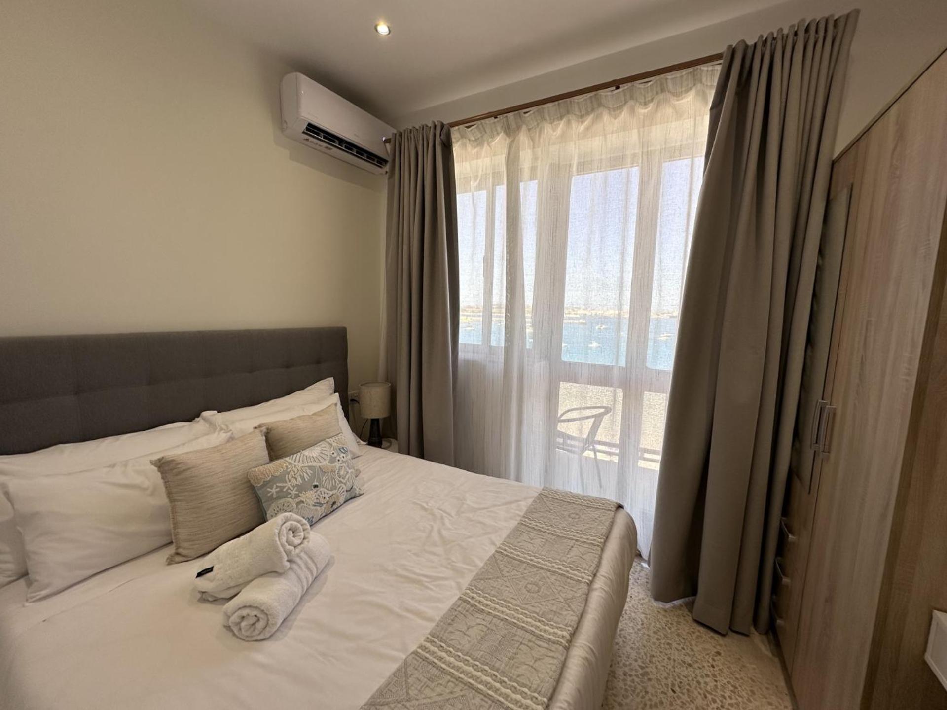 The Beach House Birżebbuġa Esterno foto