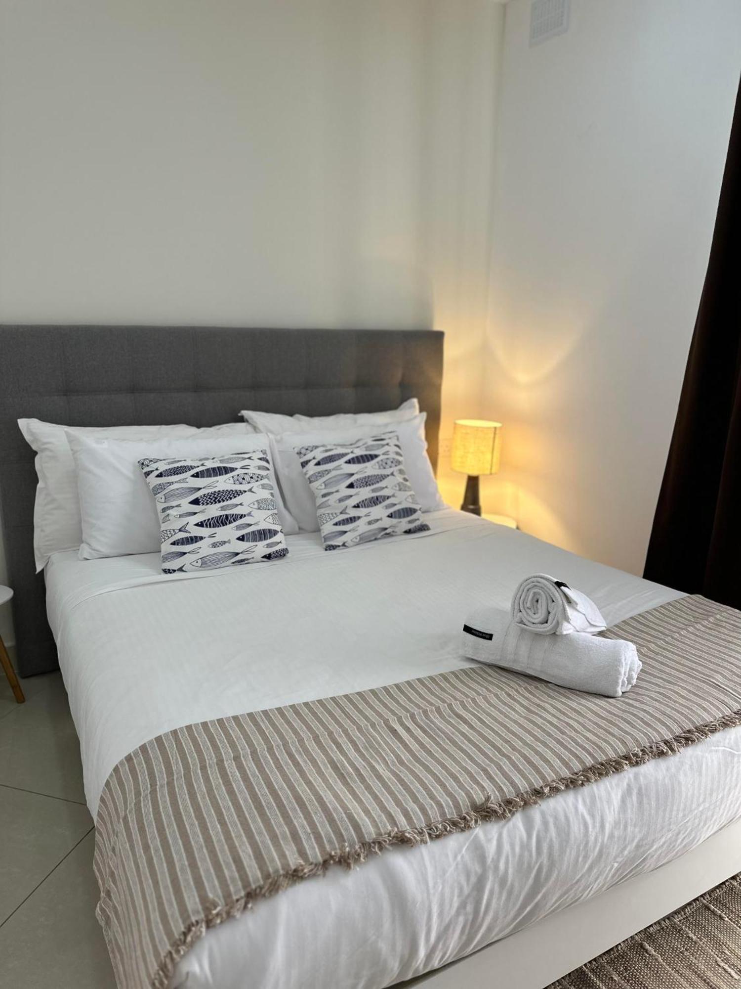 The Beach House Birżebbuġa Esterno foto